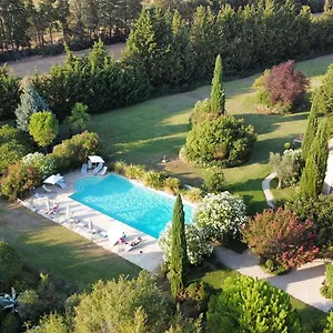 mas-les-fleurs-dhilaire.fr-provencehotel.com/