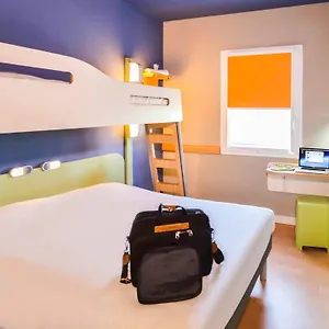 ** Hotel Ibis Budget Porte De Camargue Francja