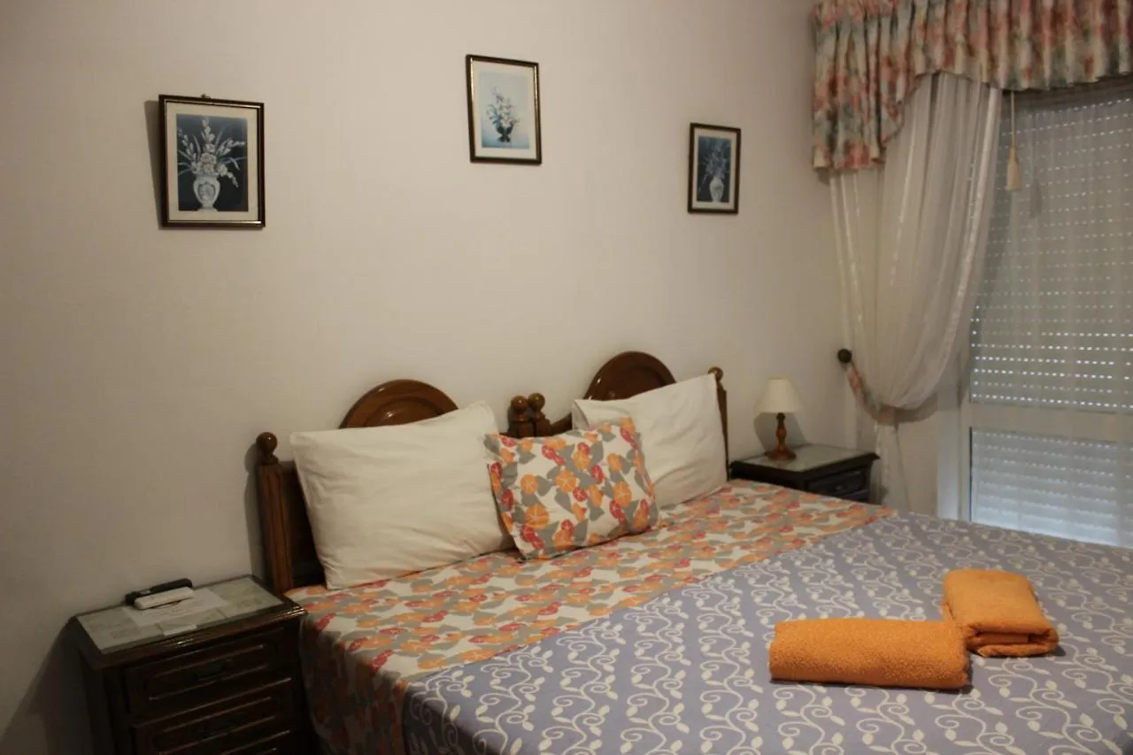 Casa Sousa Lagos Guest house