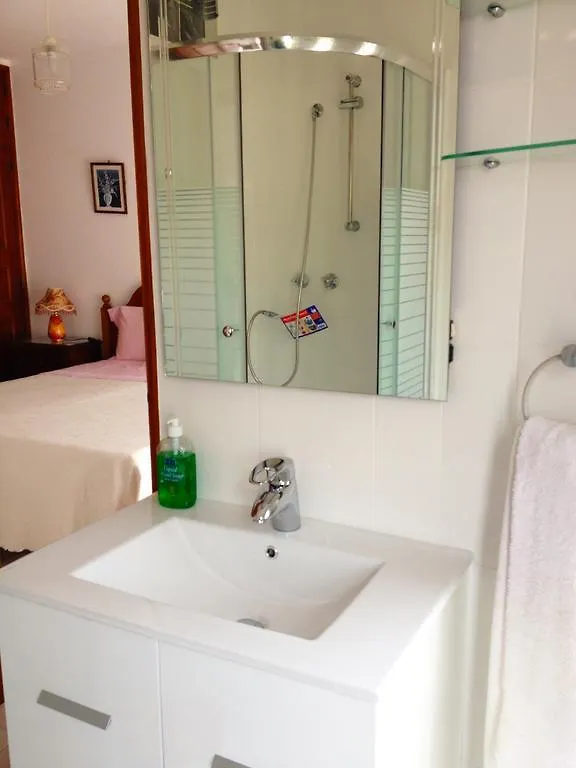 Casa Sousa Lagos Guest house